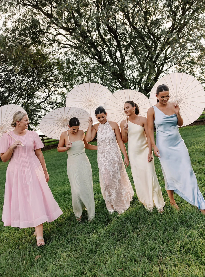 Under the Fig Tree: Erin & Kobi’s Dreamy Garden Wedding Lolaknightofficial