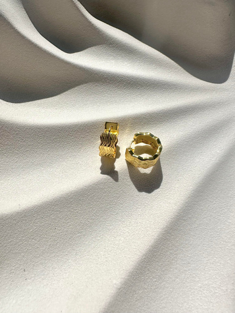 
                  
                    Load image into Gallery viewer, MILA HOOP 18CT GOLD  EARRINGS - Bridal Jewellery
                  
                
