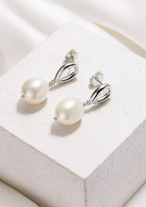 
                  
                    Load image into Gallery viewer, ATHENA PEARL DROP EARRINGS SILVER
                  
                