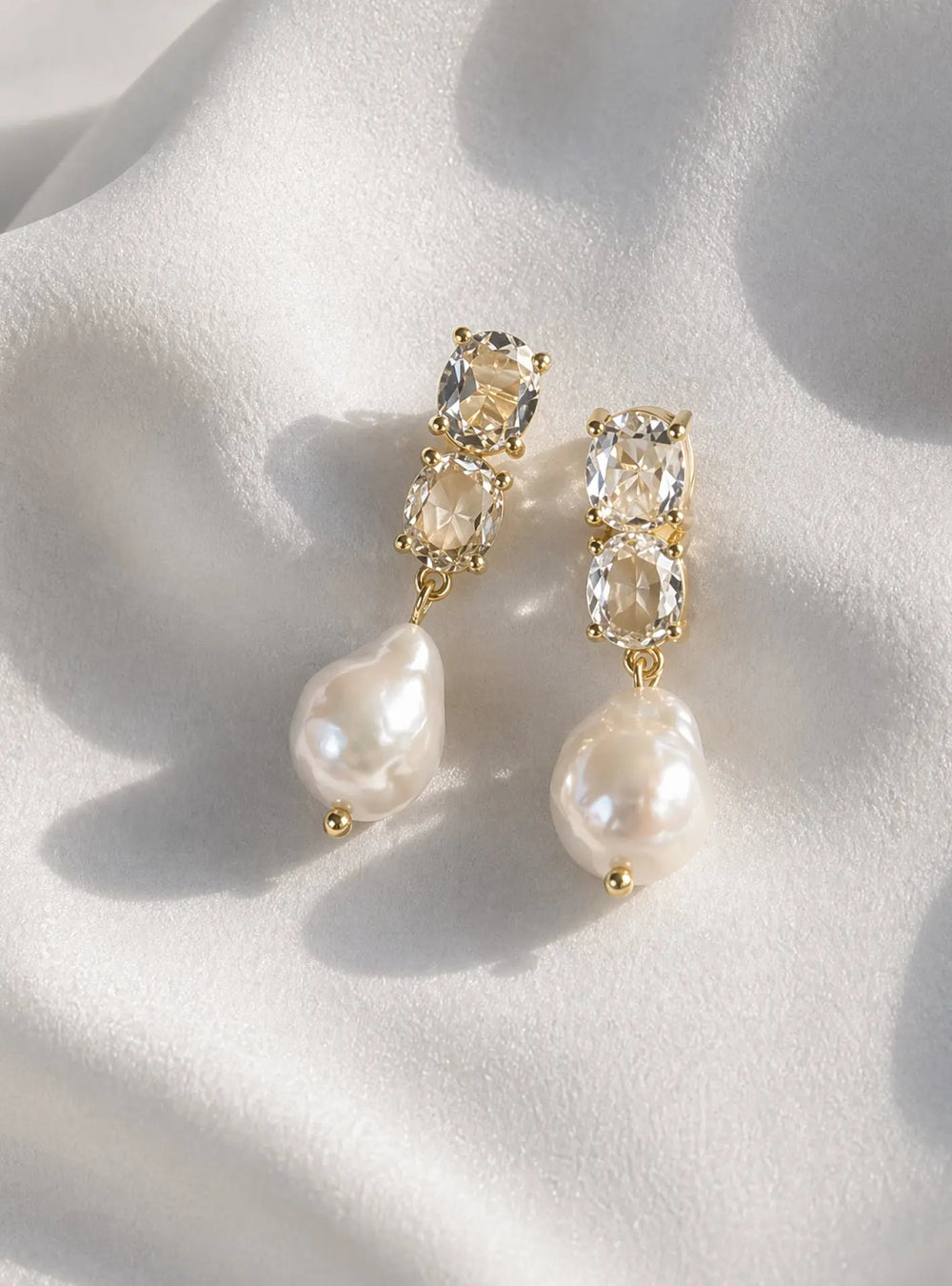 AYLA BRIDAL EARRINGS 18K GOLD Lolaknightofficial