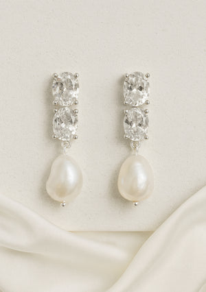 
                  
                    Load image into Gallery viewer, AYLA BRIDAL EARRINGS SILVER
                  
                