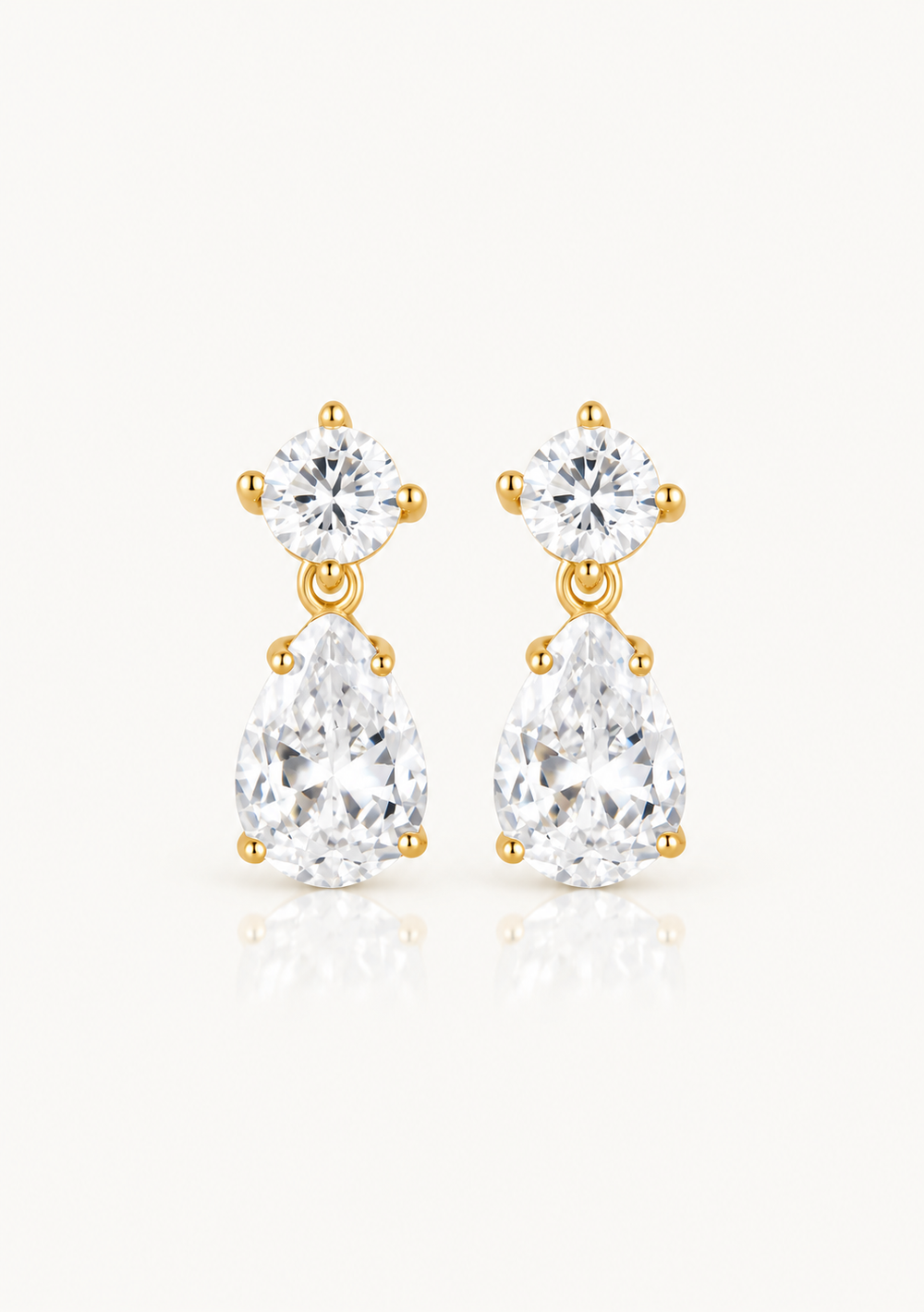 Stunning chic crystal wedding earrings for the modern bride 