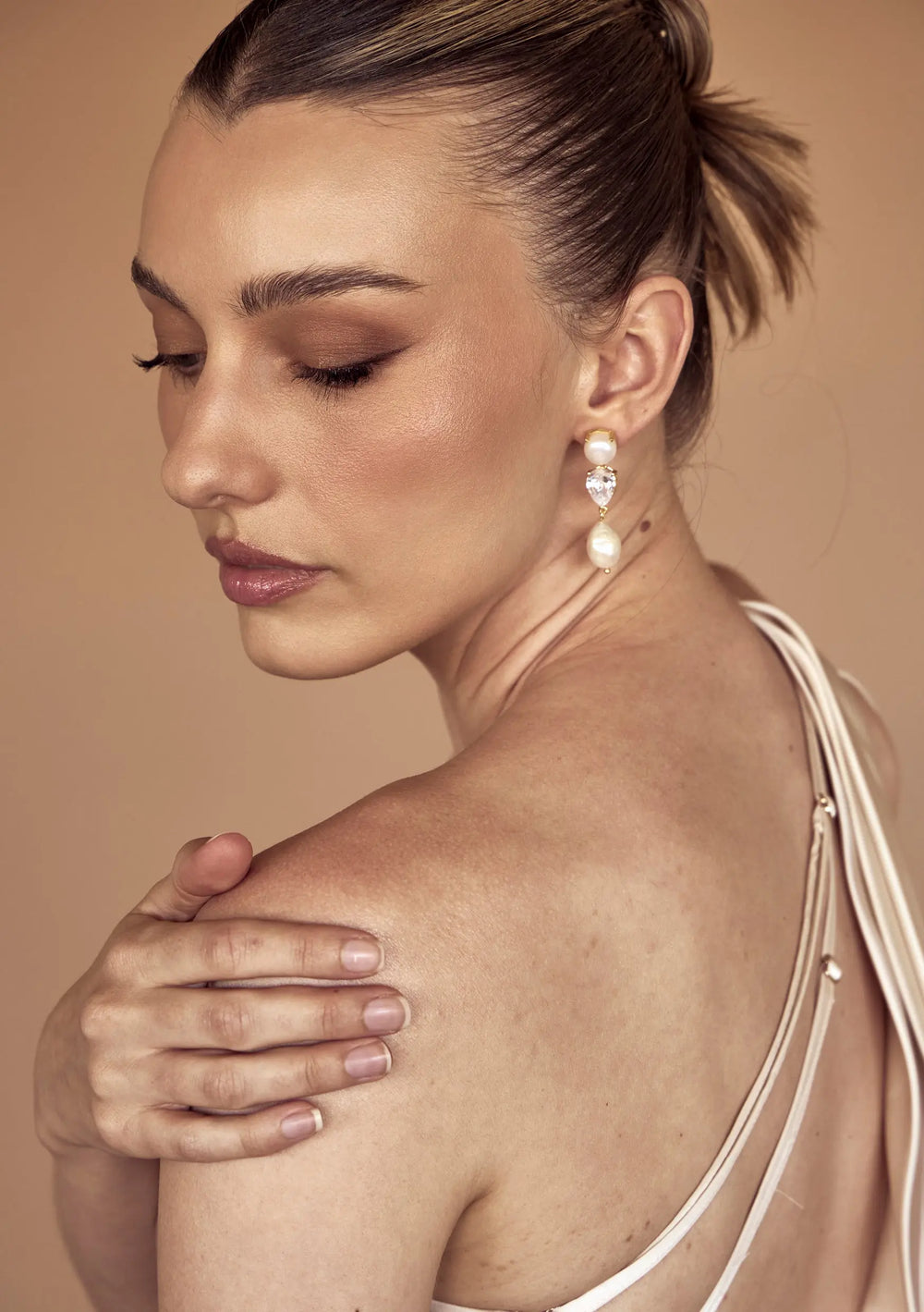 CELINE BRIDAL EARRINGS 18K GOLD Lolaknightofficial