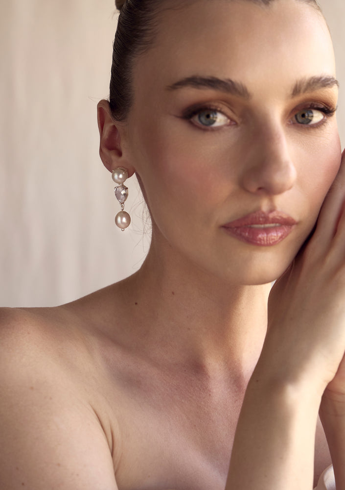 
                  
                    Load image into Gallery viewer, CELINE BRIDAL EARRINGS SILVER
                  
                