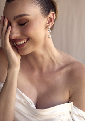 
                  
                    Load image into Gallery viewer, CELINE BRIDAL EARRINGS SILVER
                  
                