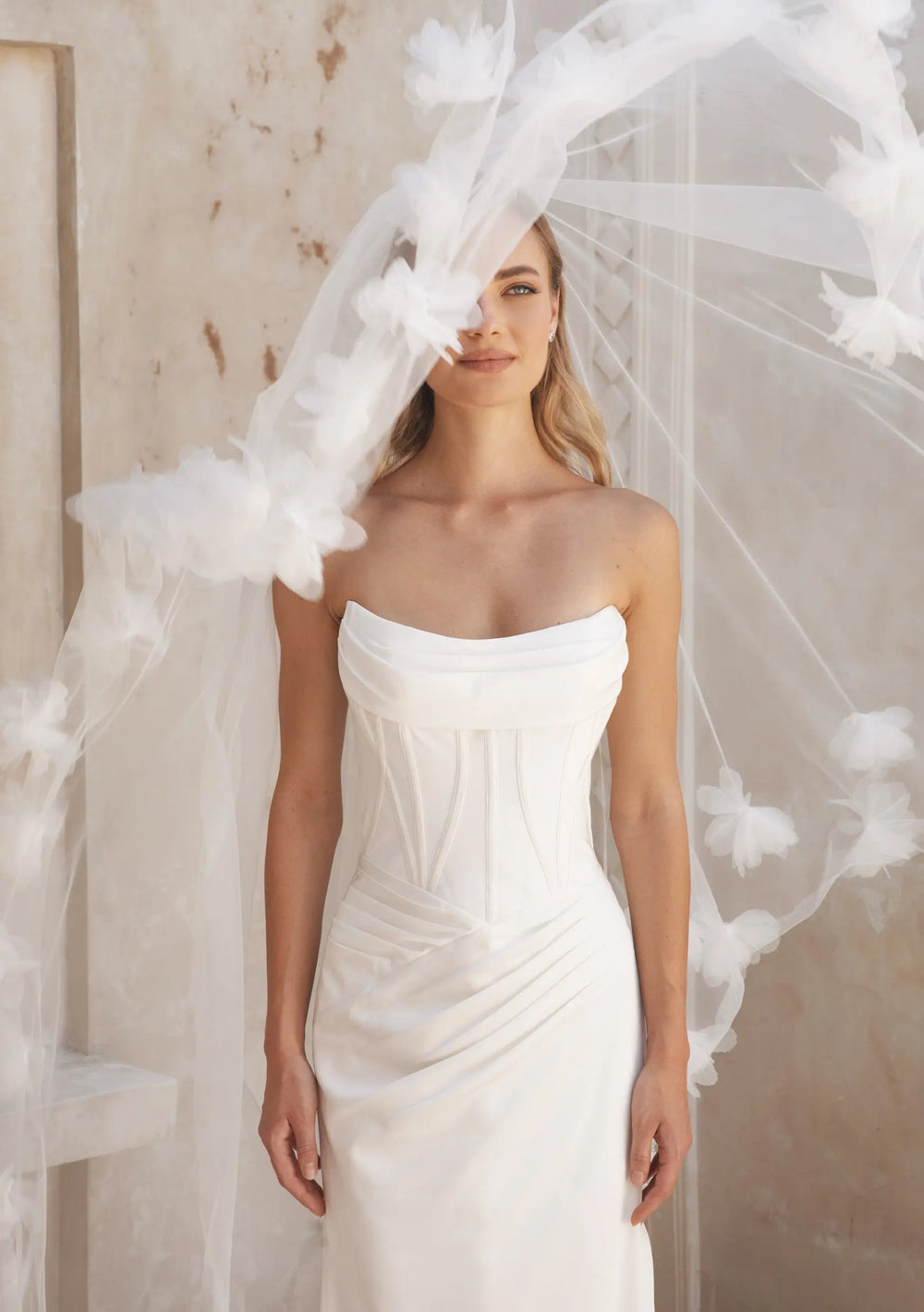 DELANIE 3M IVORY FLOWER WEDDING VEIL Lolaknightofficial