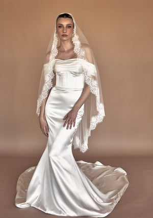 
                  
                    Load image into Gallery viewer, DANIELA IVORY MANTILLA LACE WEDDING VEIL
                  
                