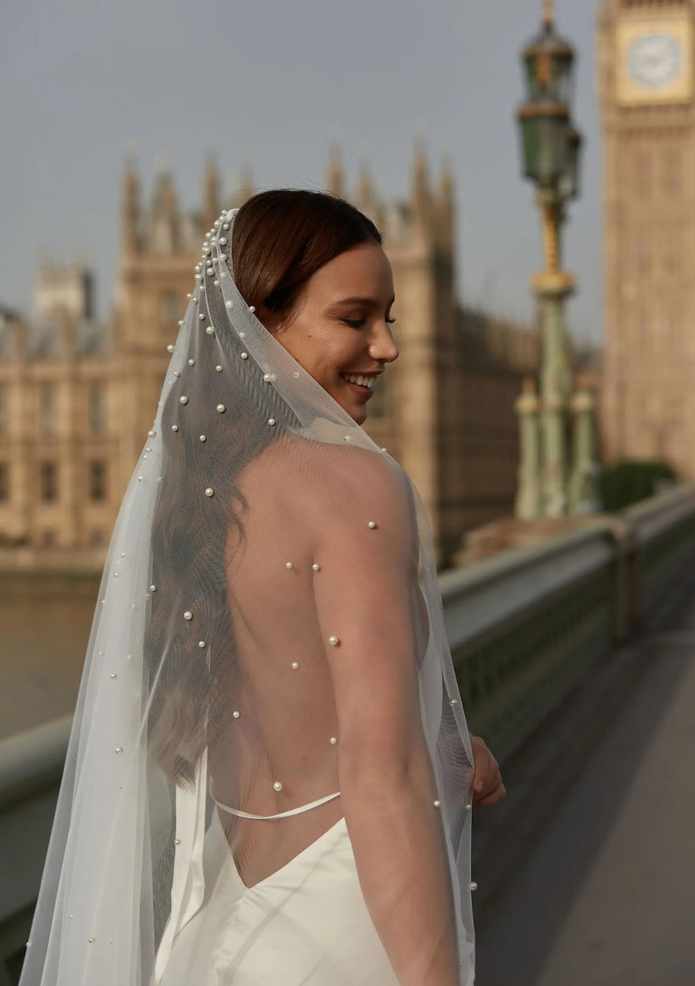 ELEANOR IVORY PEARL WEDDING VEIL Lolaknightofficial