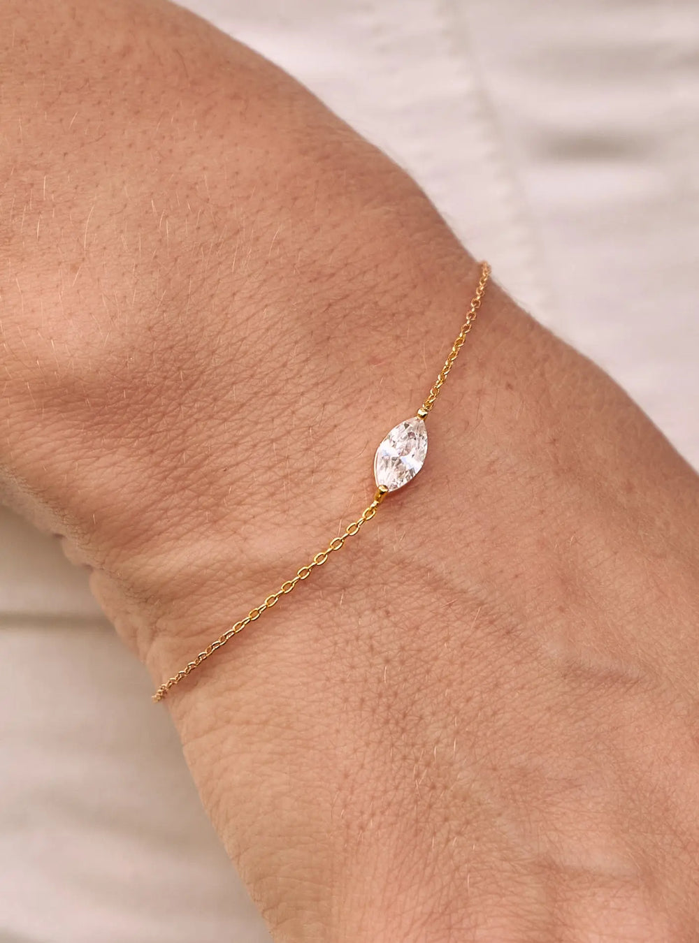 FREYA CRYSTAL BRIDAL BRACELET 18K GOLD Lolaknightofficial