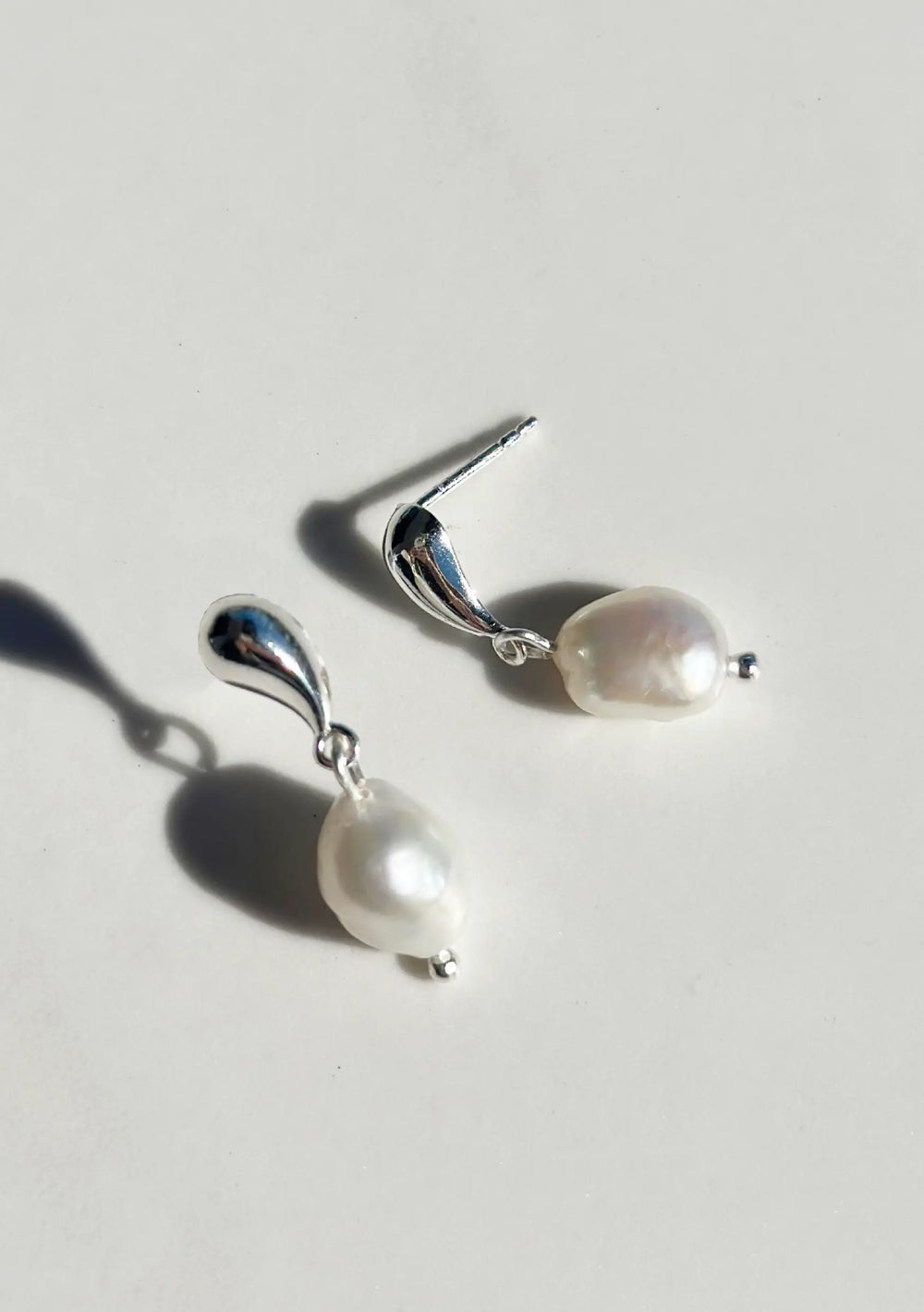 HAILEY BRIDAL EARRINGS SILVER Lolaknightofficial