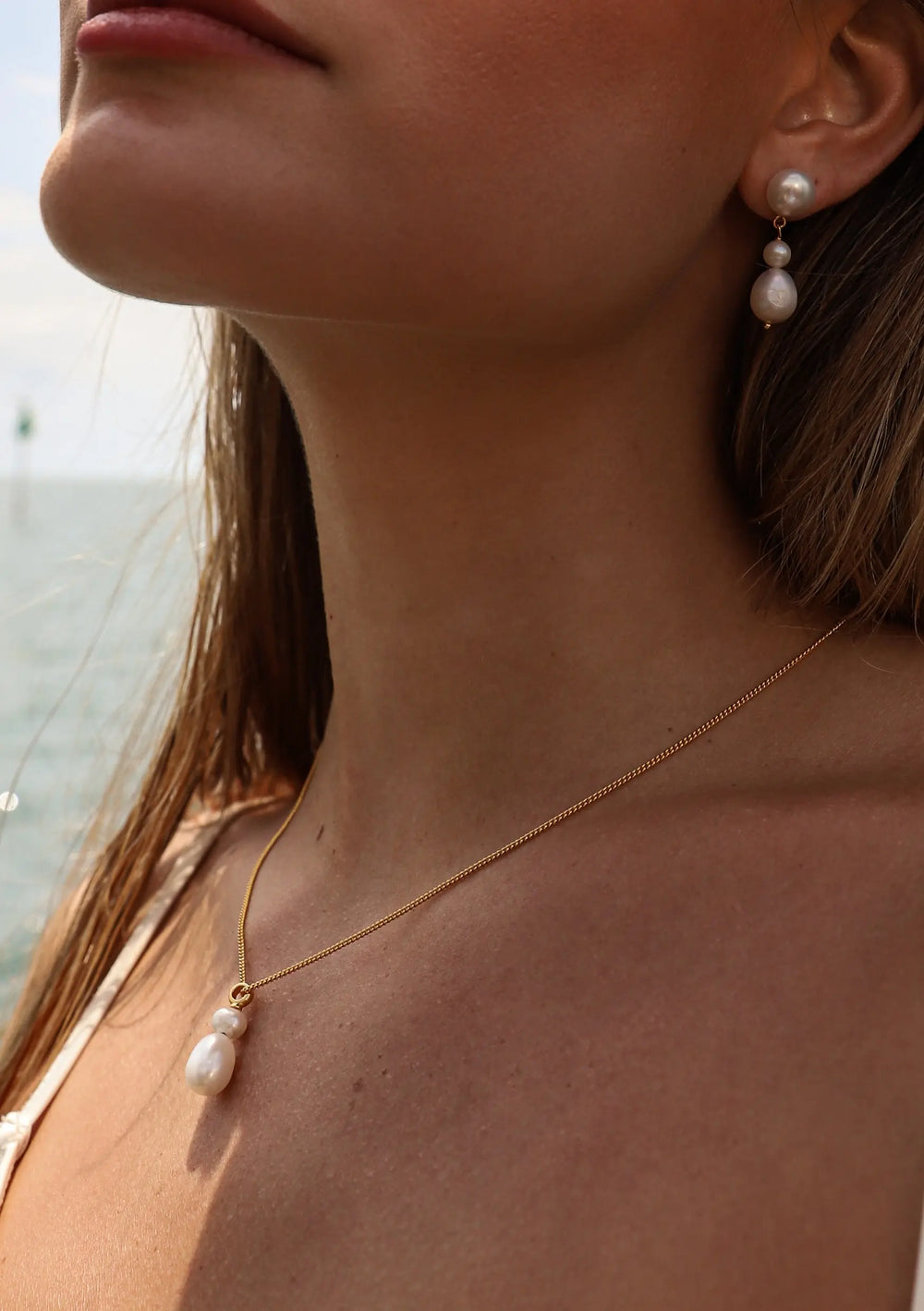 HOLLY PEARL NECKLACE 18K GOLD Lolaknightofficial