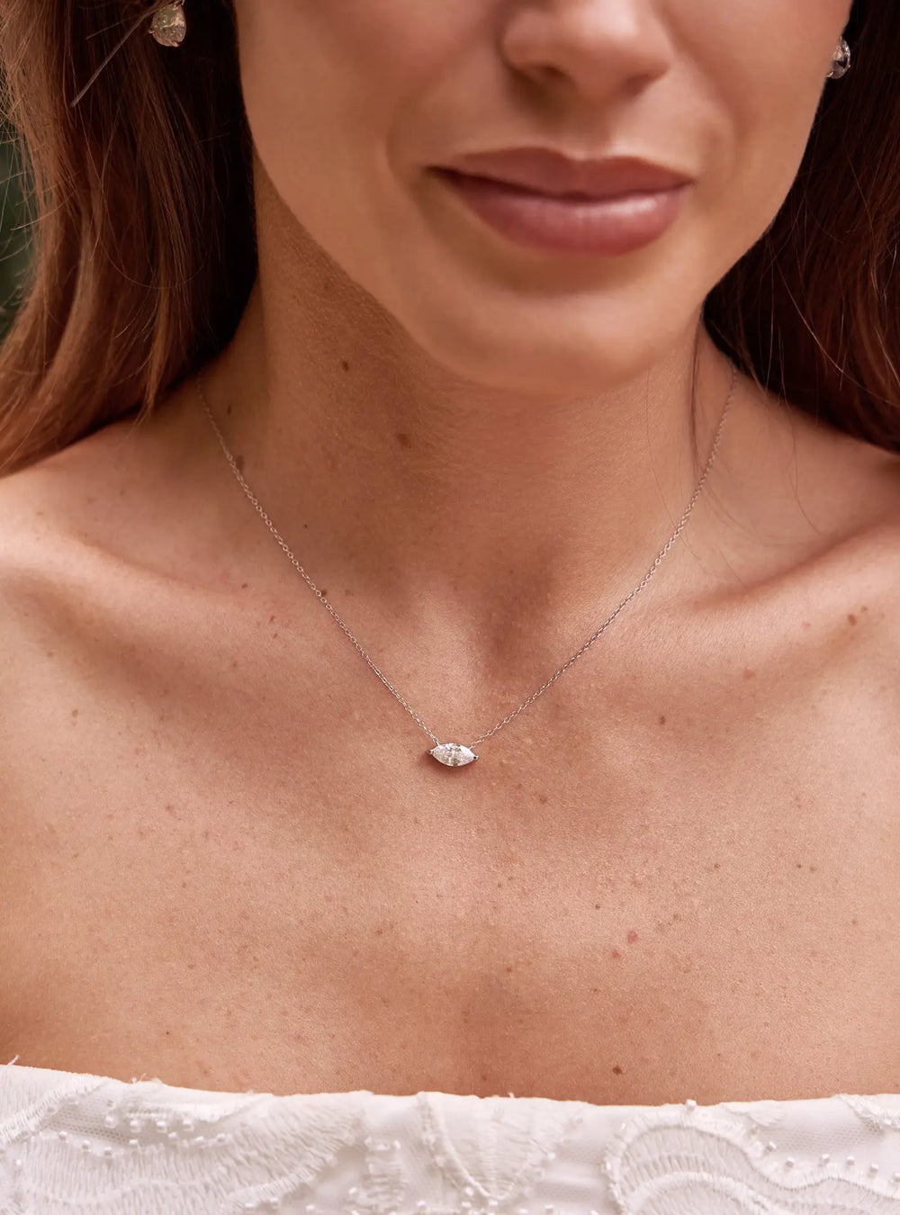 JUNIPER CRYSTAL BRIDAL NECKLACE SILVER Lolaknightofficial