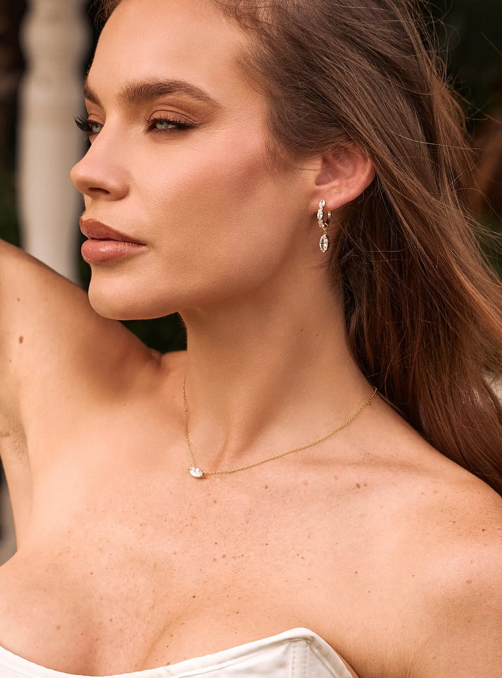 JUNIPER CRYSTAL BRIDAL NECKLACE 18K GOLD Lolaknightofficial