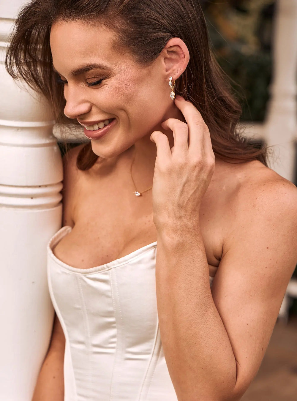 JUNIPER CRYSTAL BRIDAL NECKLACE 18K GOLD Lolaknightofficial