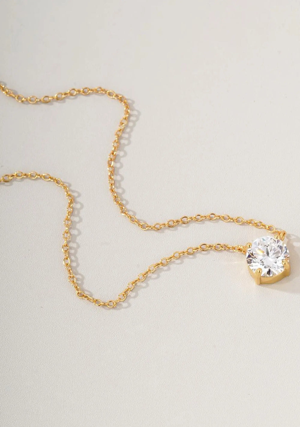LILY CRYSTAL WEDDING NECKLACE 18K GOLD Lolaknightofficial
