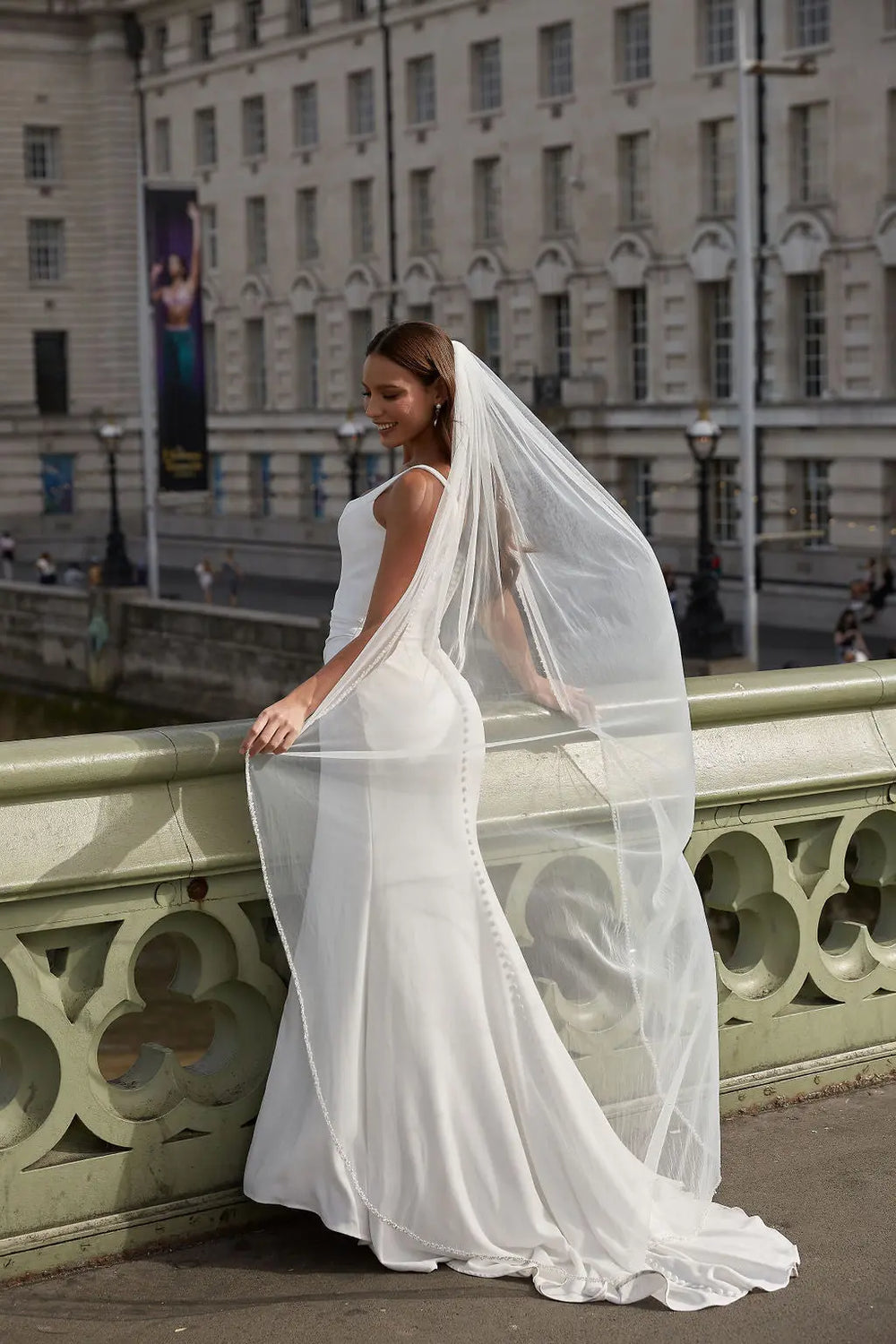 MAEVE IVORY CRYSTAL & PEARL WEDDING VEIL Lolaknightofficial