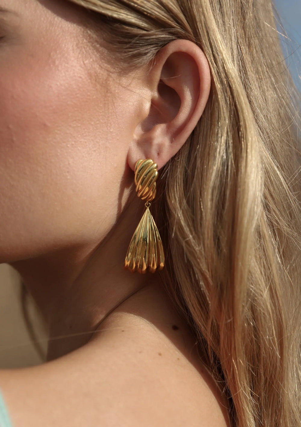MARINA EARRINGS 18K GOLD Lolaknightofficial