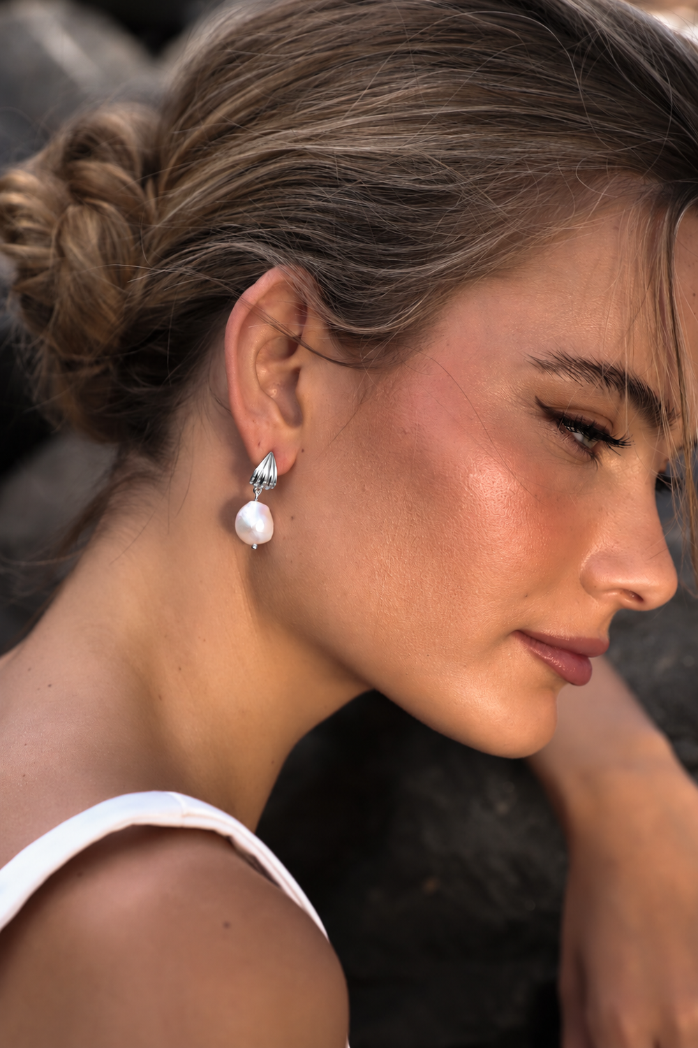Luxury statement wedding earrings for the modern bride to be 