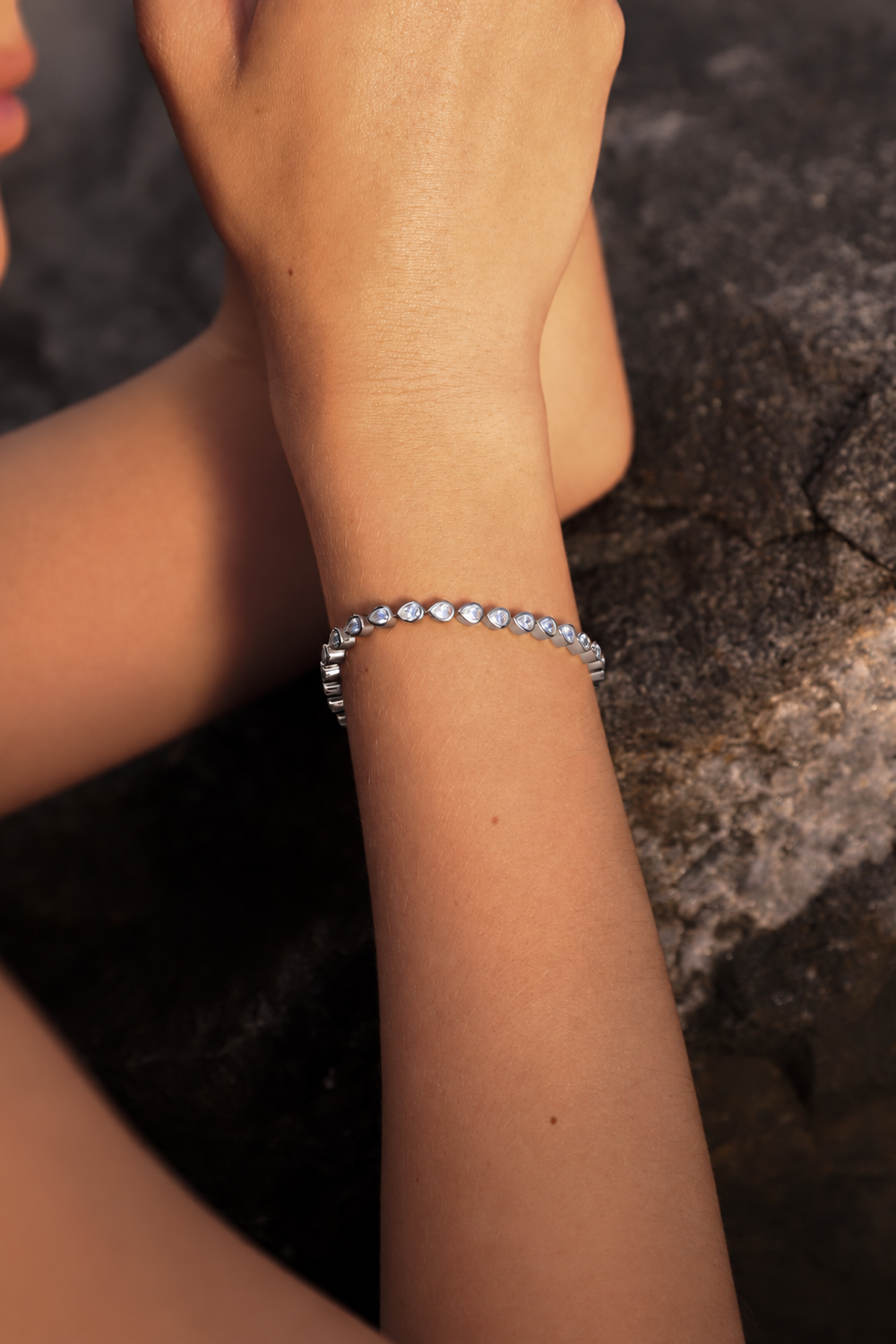 Luxury silver crystal tennis bracelet for the modern bride. This is a chic pear bezel tennis bracelet.