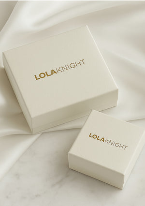 
                  
                    Load image into Gallery viewer, LULU EARRINGS 18K GOLD
                  
                