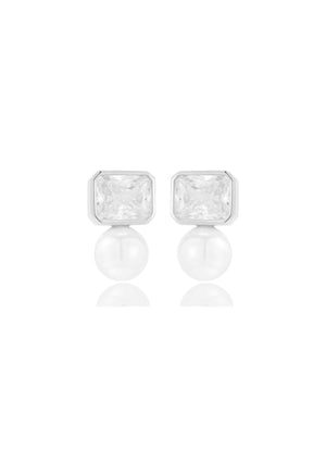 
                  
                    Load image into Gallery viewer, PAMOLA PEARL DROP EARRINGS SILVER
                  
                
