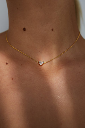 
                  
                    Load image into Gallery viewer, ZOE NECKLACE 18CT GOLD | Elegant Bridal Jewellery
                  
                