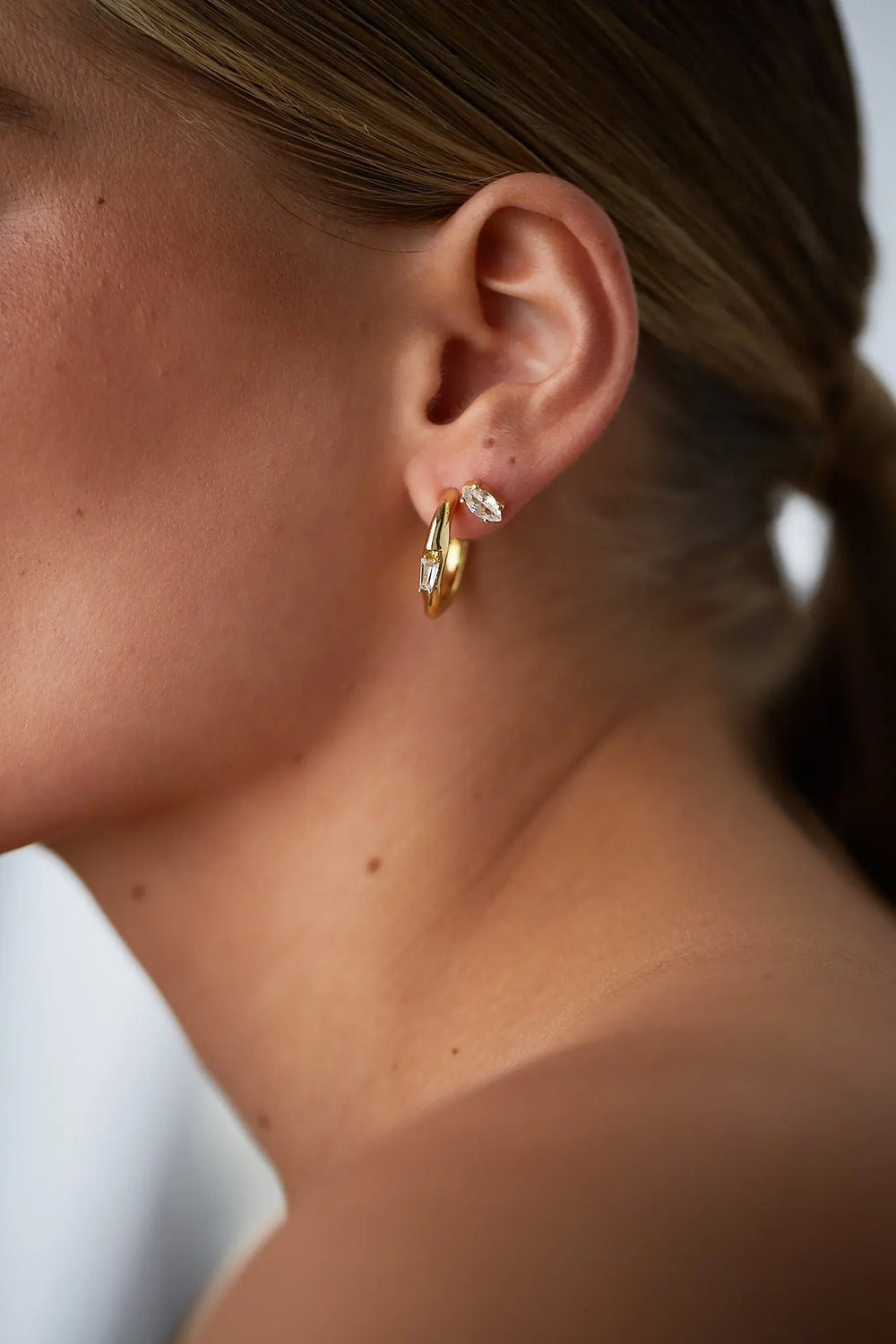 Elegant 18ct Gold Eve Cubic Zirconia Earrings | Jewellery