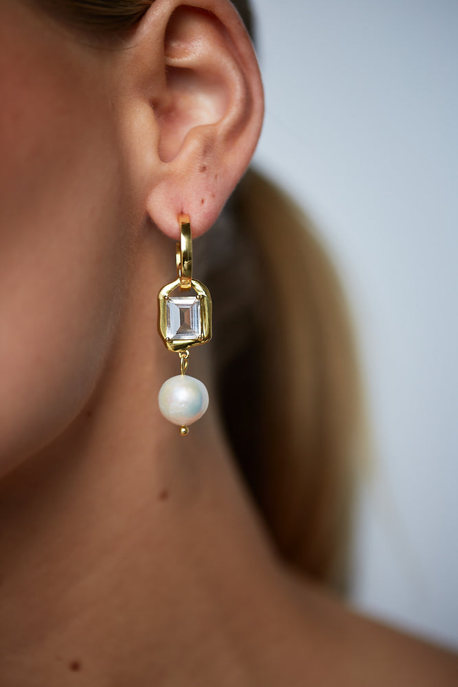 Imogen Earrings -18ct Gold Bridal Jewellry Australia