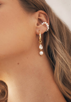 
                  
                    Load image into Gallery viewer, PRE-ORDER ASPEN PEARL EAR CUFF 18K GOLD
                  
                