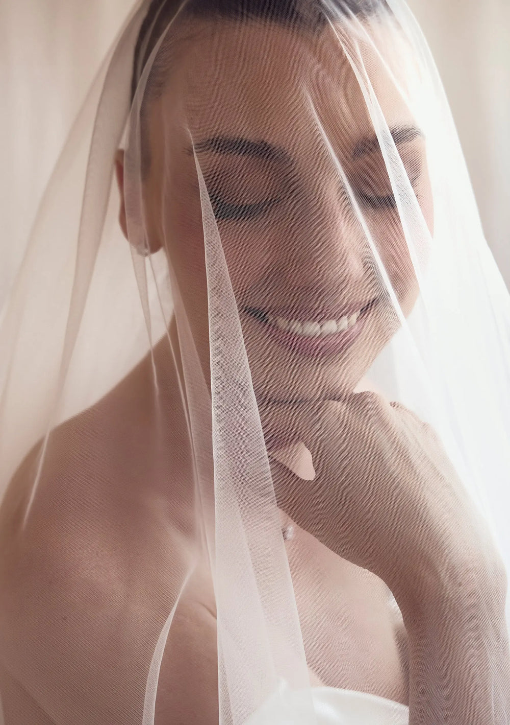 STEVIE IVORY MANTILLA LACE WEDDING VEIL Lolaknightofficial