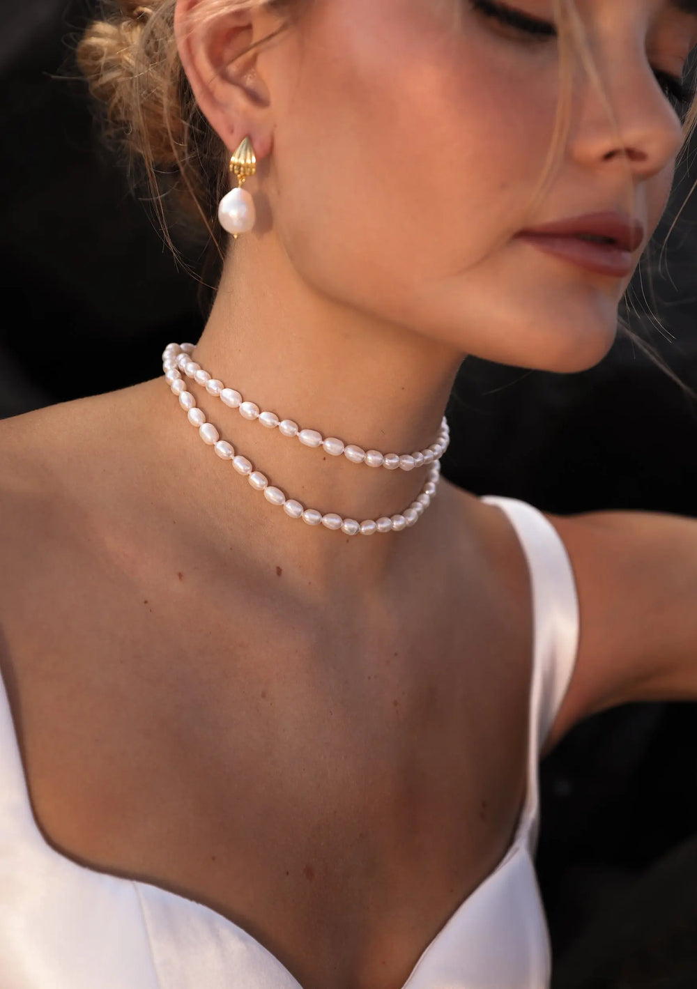 VALENTINA PEARL BRIDAL NECKLACE Lolaknightofficial