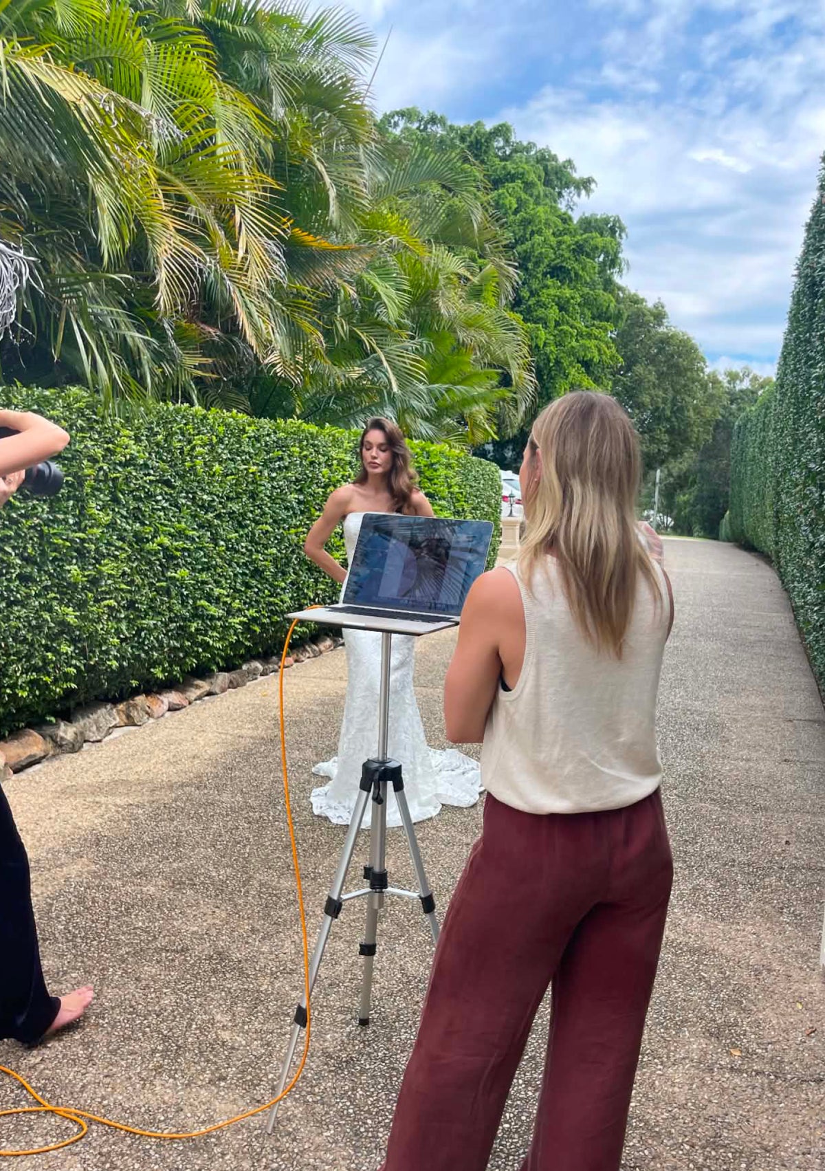 Behind the scenes at Lola Knight