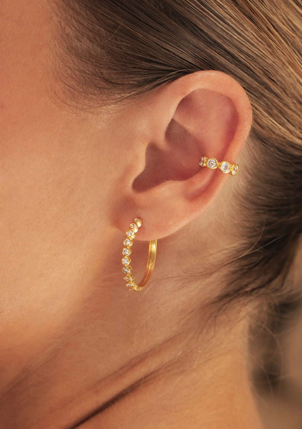 NADIA EAR CUFF 18K GOLD Lolaknightofficial