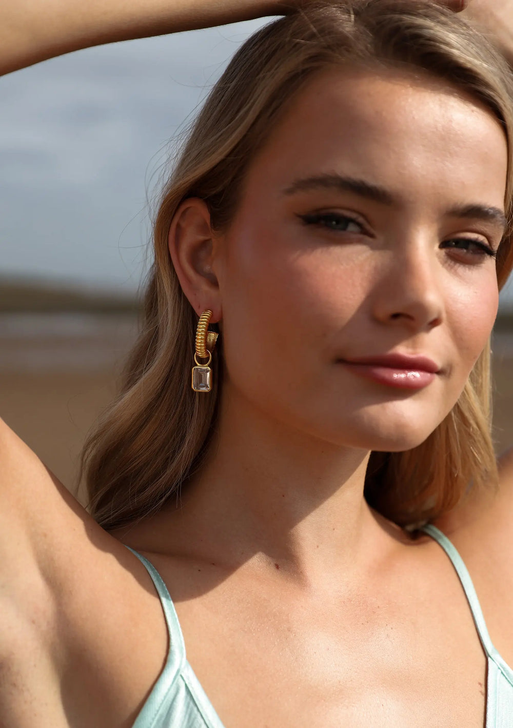 DAWN EARRINGS 18K GOLD Lolaknightofficial