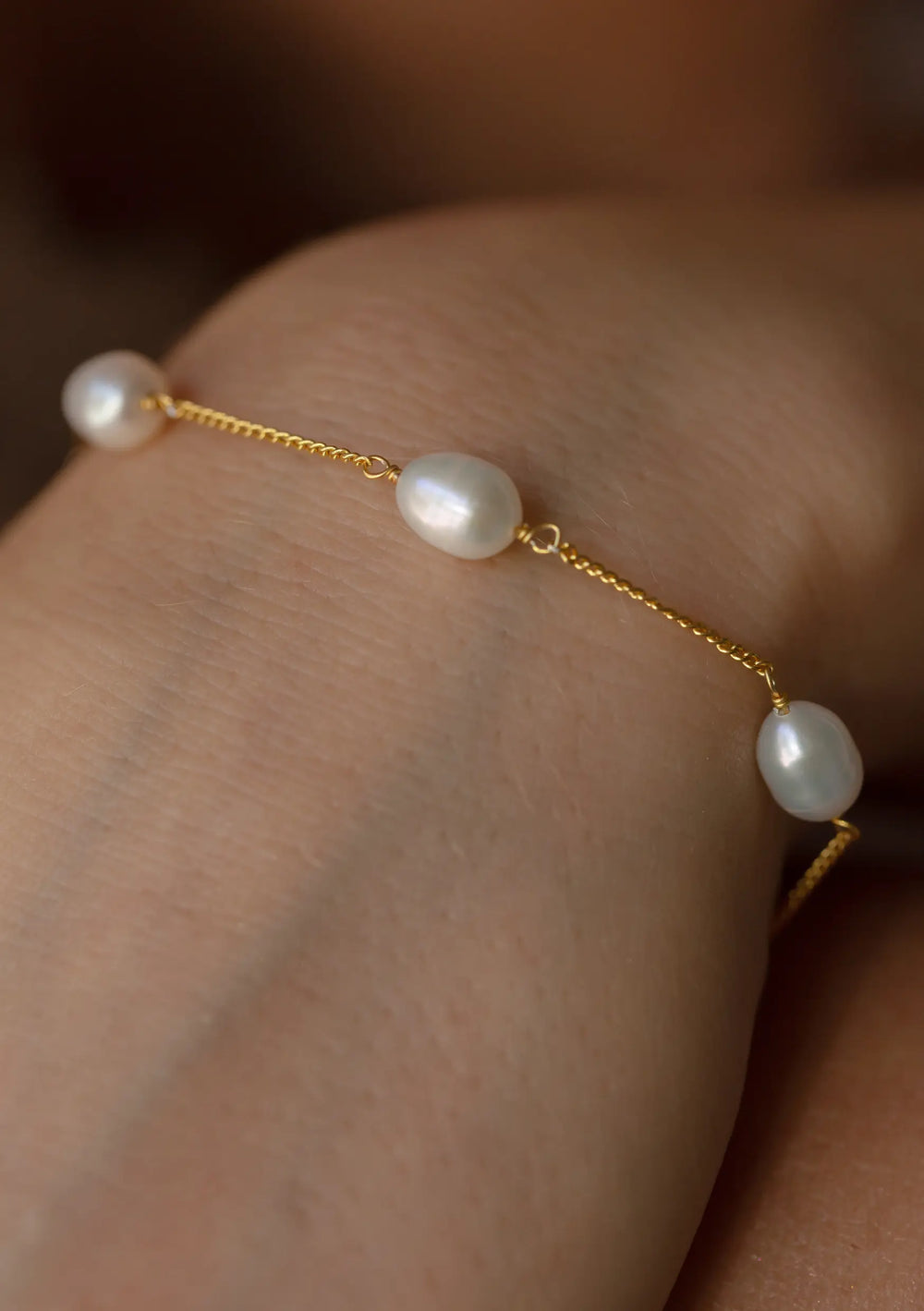 FAITH PEARL BRACELET 18K GOLD Lolaknightofficial