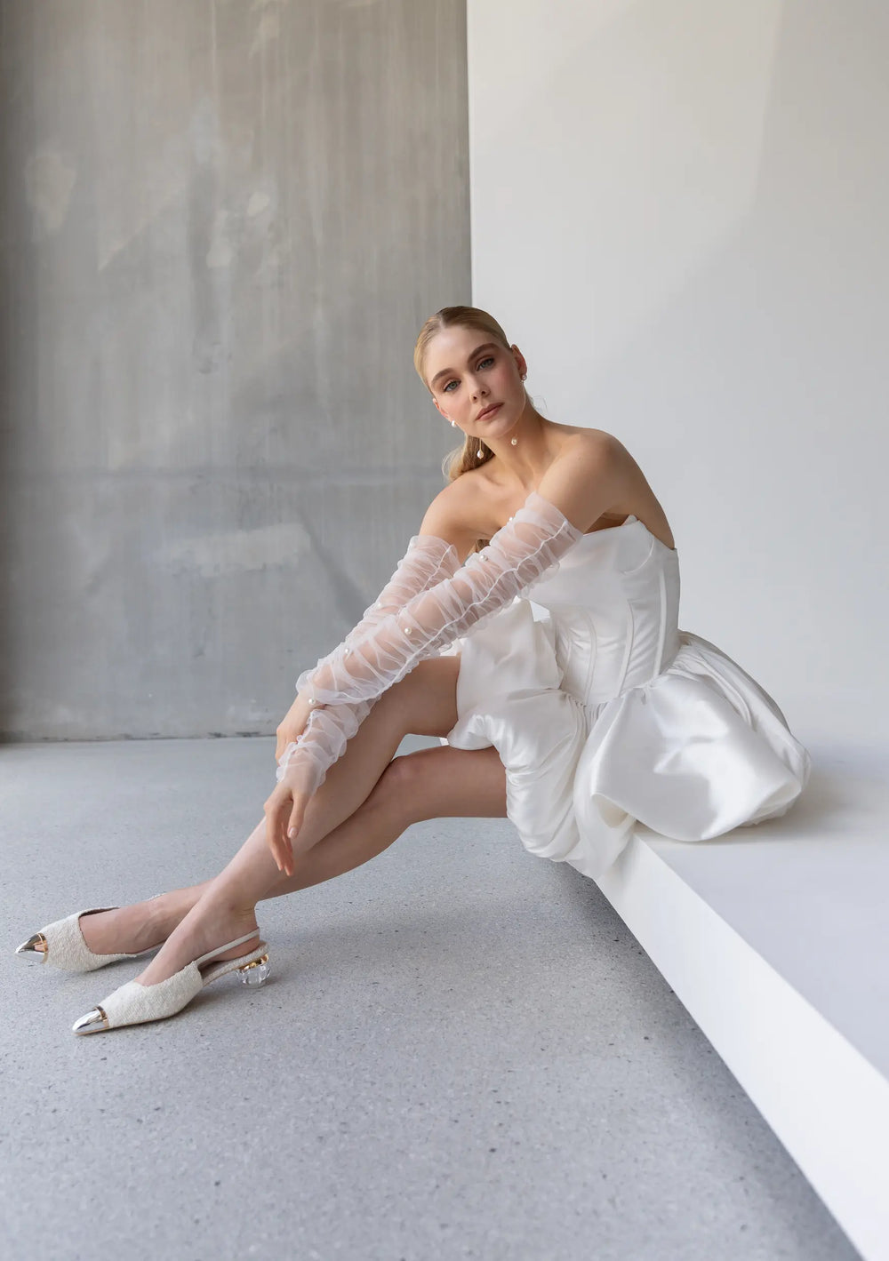 HAVANA PEARL GLOVES Lolaknightofficial