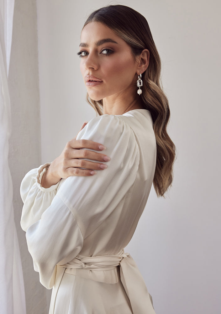 
                  
                    Load image into Gallery viewer, Elegant Bridal Imogen Silver Earrings | Australia
                  
                