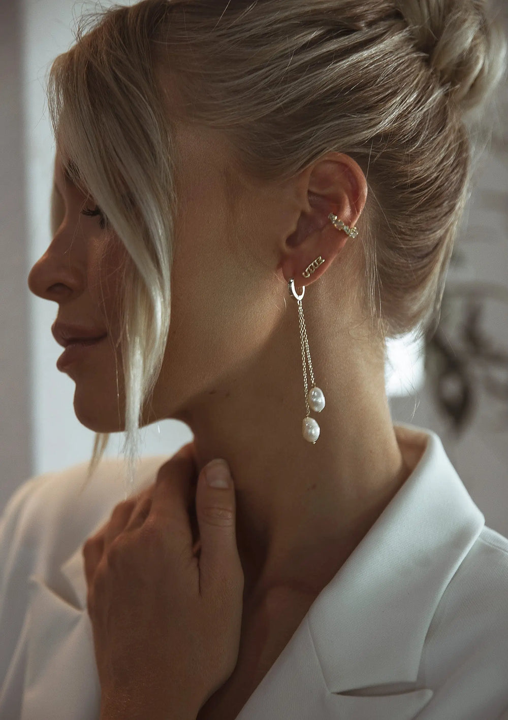 Elegant Opal Ear Cuff - Modern Bridal | LOLAKNIGHT